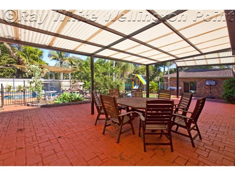 22 Creek Road, Birkdale QLD 4159