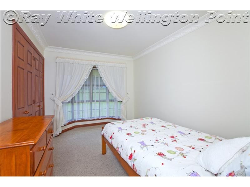 22 Creek Road, Birkdale QLD 4159