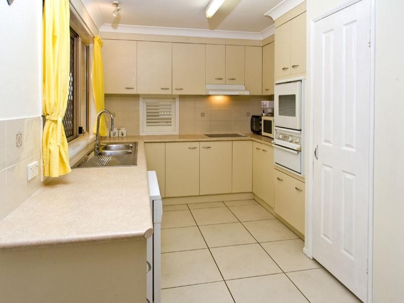 70 Marlborough Road, Wellington Point QLD 4160