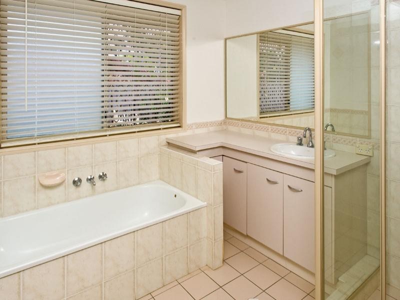 70 Marlborough Road, Wellington Point QLD 4160