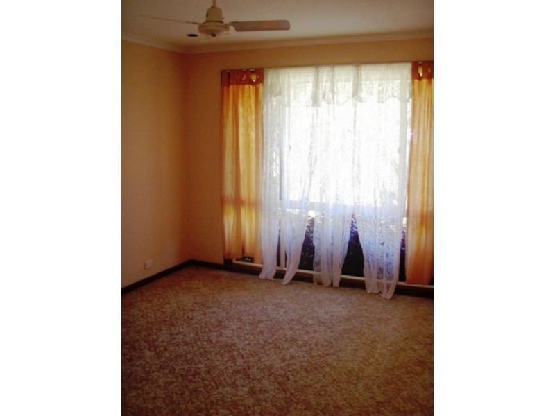 22 Sylvania Street, Wellington Point QLD 4160