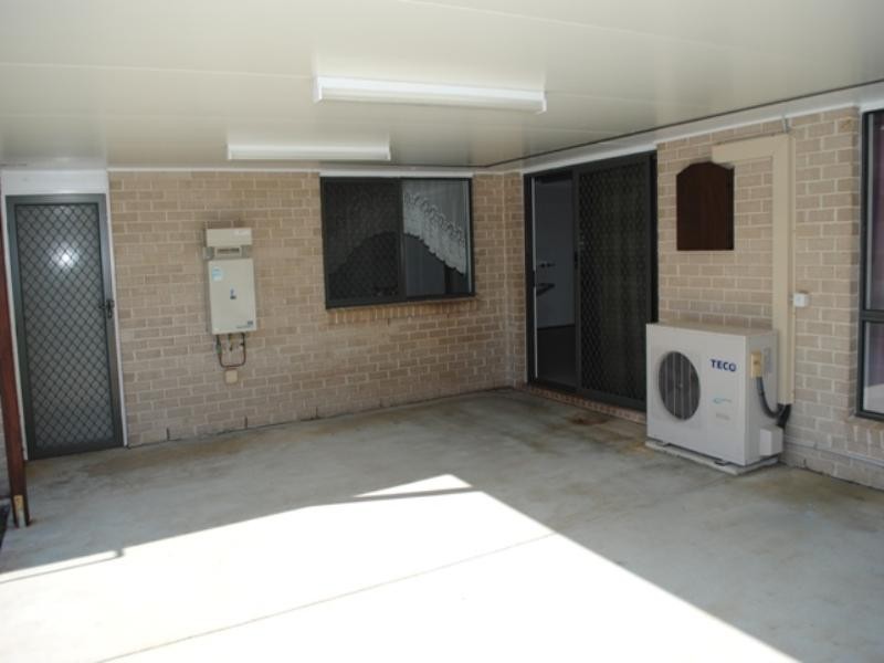 10 Morden Street, Birkdale QLD 4159