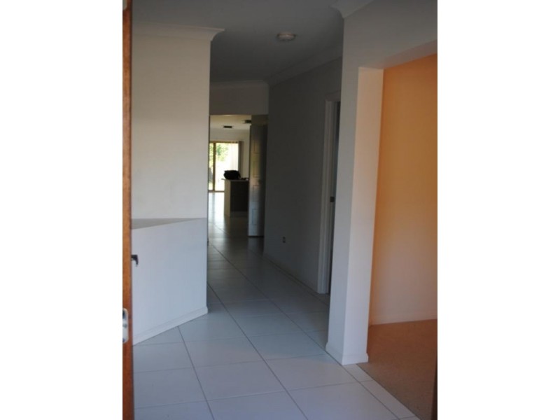 2/34 Birdwood Road,, Birkdale QLD 4159