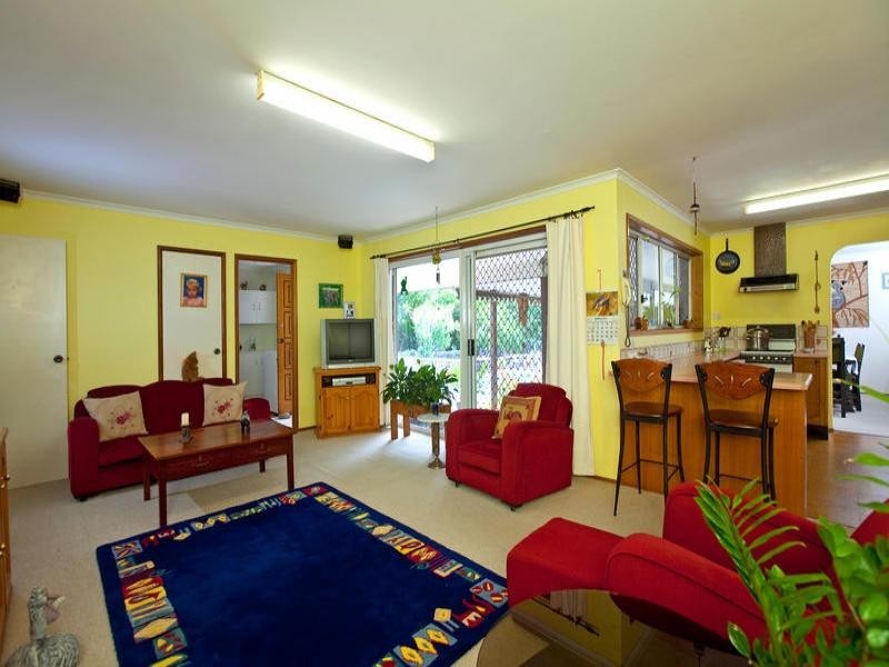 36 Whitehall Avenue, Birkdale QLD 4159