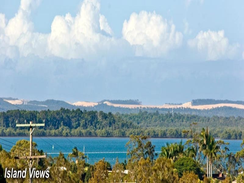 107 Habitat Drive, Redland Bay QLD 4165