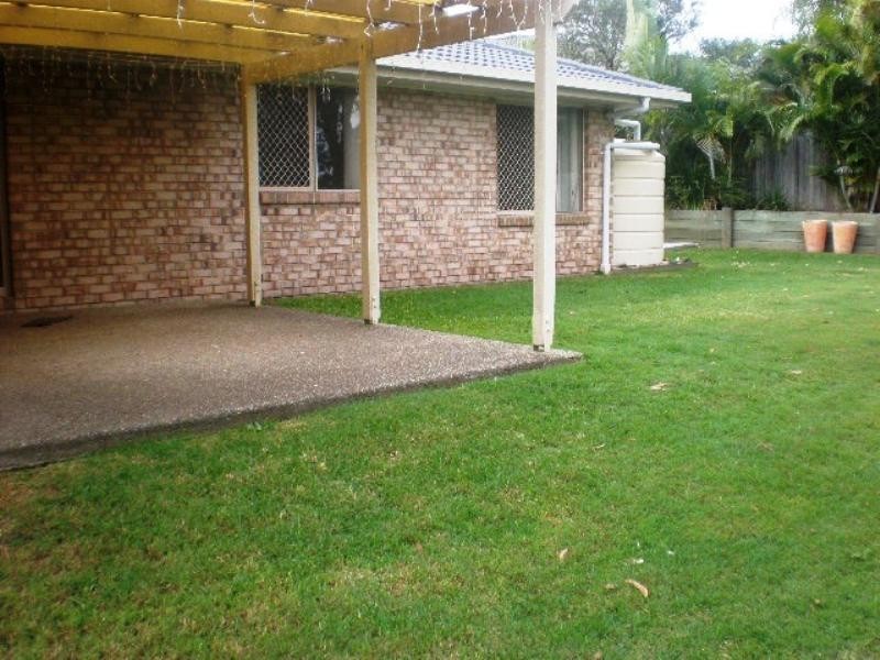 33 Cherry Street, Wellington Point QLD 4160