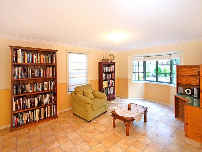 18 Frederick Street, Wellington Point QLD 4160