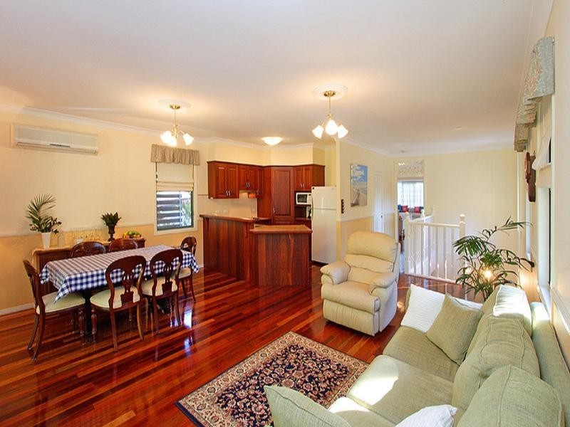 18 Frederick Street, Wellington Point QLD 4160