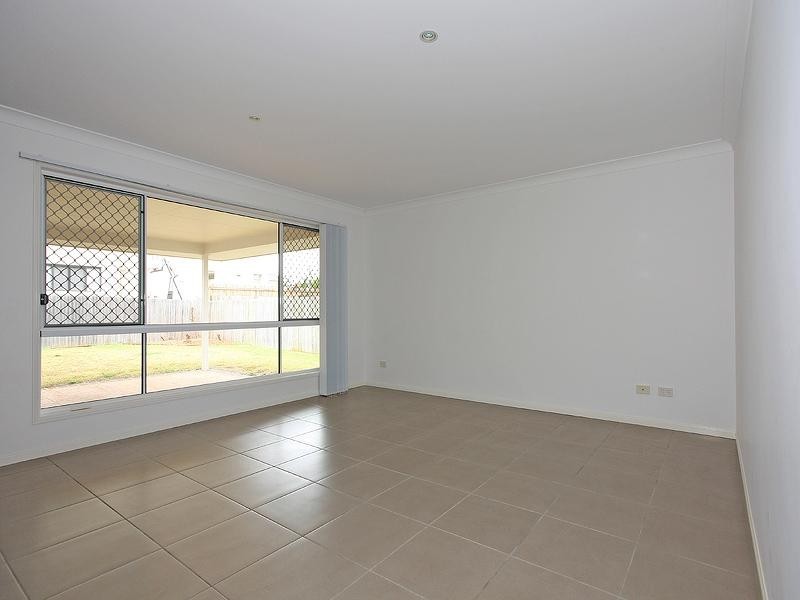 70 Starkey Street, Wellington Point QLD 4160