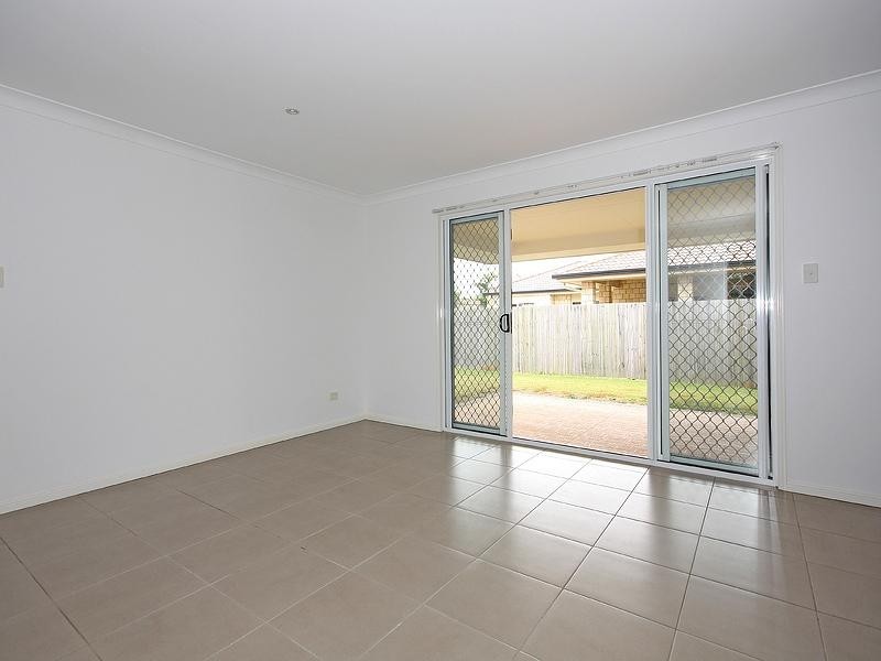 70 Starkey Street, Wellington Point QLD 4160