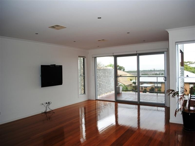 52 Wellesley Street, Wellington Point QLD 4160