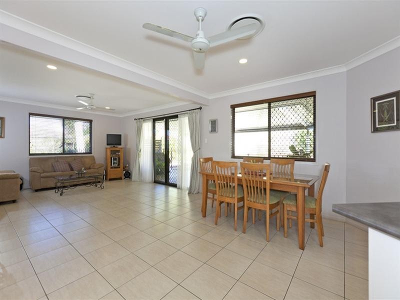 7 Paulina Street, Wellington Point QLD 4160