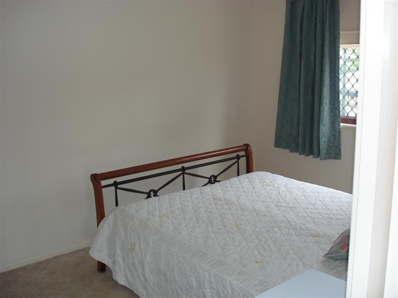 10 Manor Drive, Wellington Point QLD 4160