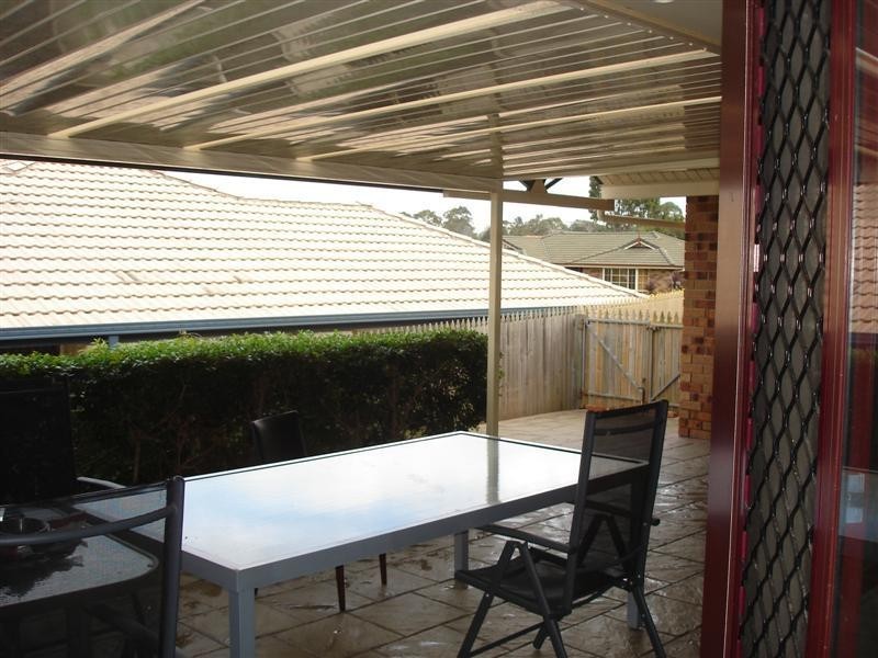 10 Manor Drive, Wellington Point QLD 4160