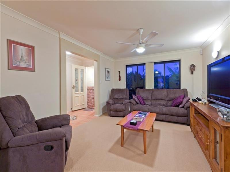 9 Wagan Place, Wellington Point QLD 4160