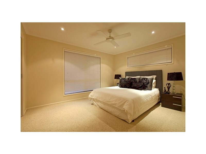 11 Cooinda Street, Wellington Point QLD 4160