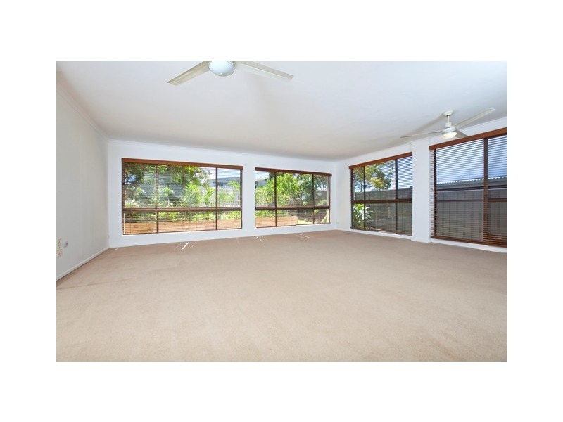 345 Main Road, Wellington Point QLD 4160