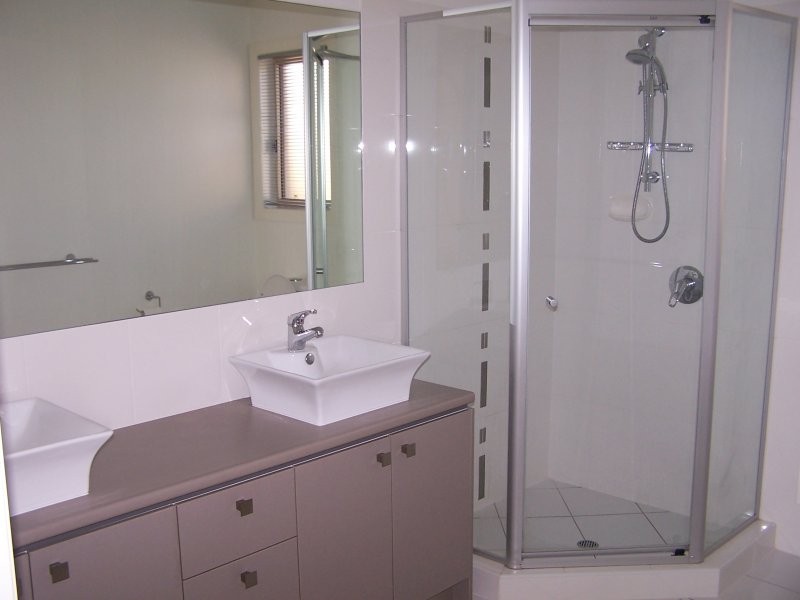 13 Hillcrest Street, Wellington Point QLD 4160