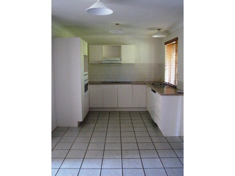 2 Pembury Court, Wellington Point QLD 4160