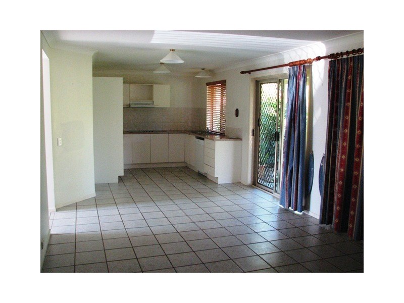 2 Pembury Court, Wellington Point QLD 4160