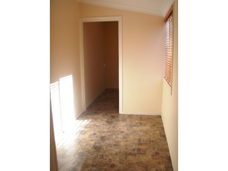 282 Main Road, Wellington Point QLD 4160