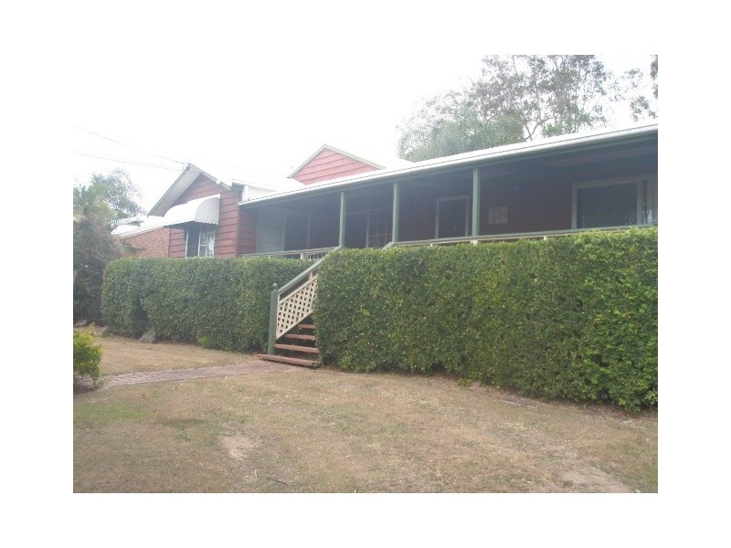 54 Spoonbill Street, Birkdale QLD 4159