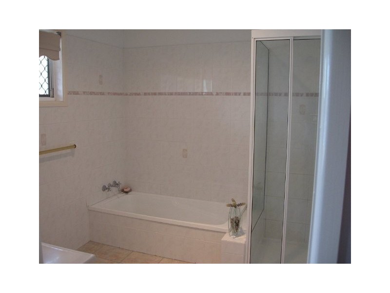 2/188 Thorneside Road, Thorneside QLD 4158