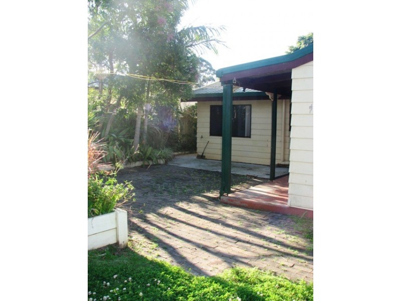 6 Sheena Street, Wellington Point QLD 4160