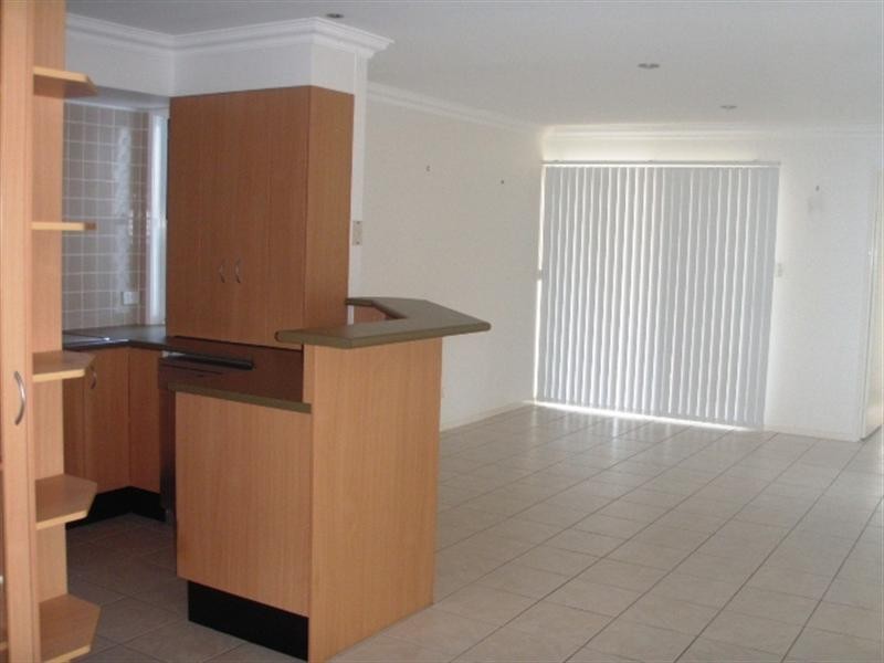 4 Station Street, Wellington Point QLD 4160