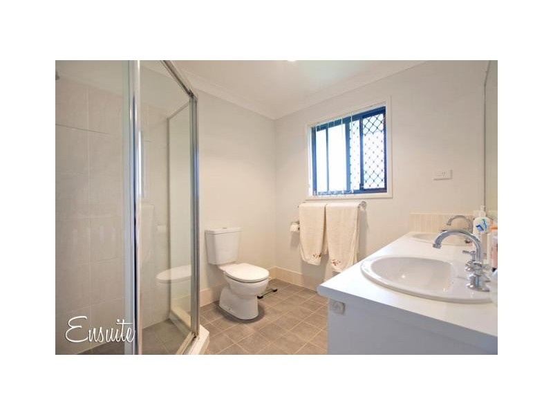 9 Alford Place, Wellington Point QLD 4160