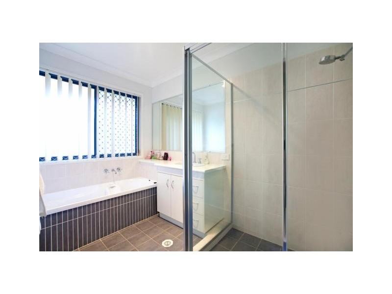 9 Alford Place, Wellington Point QLD 4160