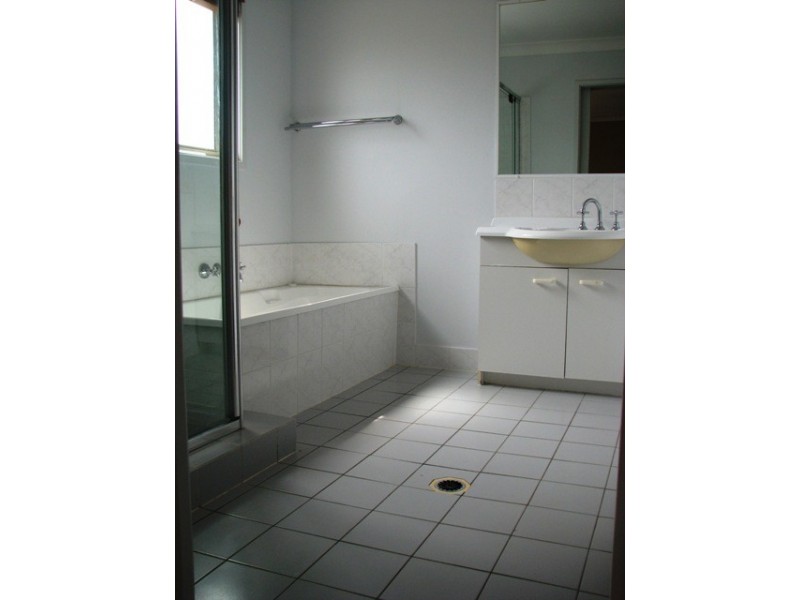 32/175 Thorneside Road, Thorneside QLD 4158