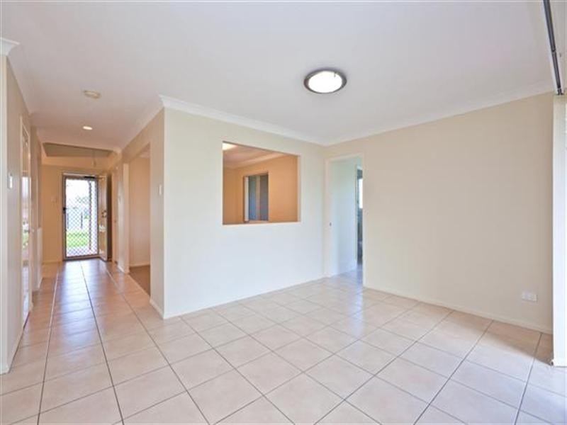 99 Bunker Road, Victoria Point QLD 4165