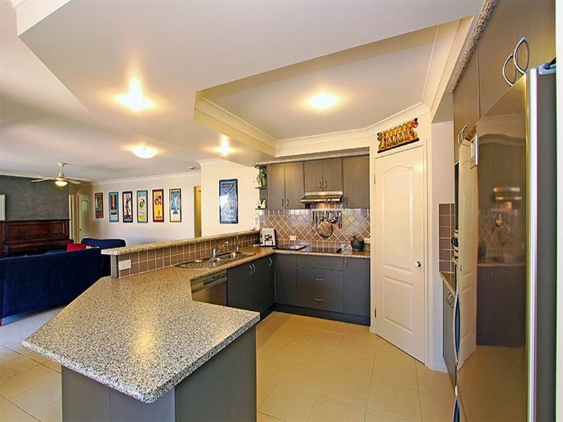 2 Aminta Court, Wellington Point QLD 4160