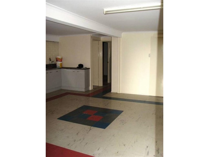 111 Thomas Street, Birkdale QLD 4159