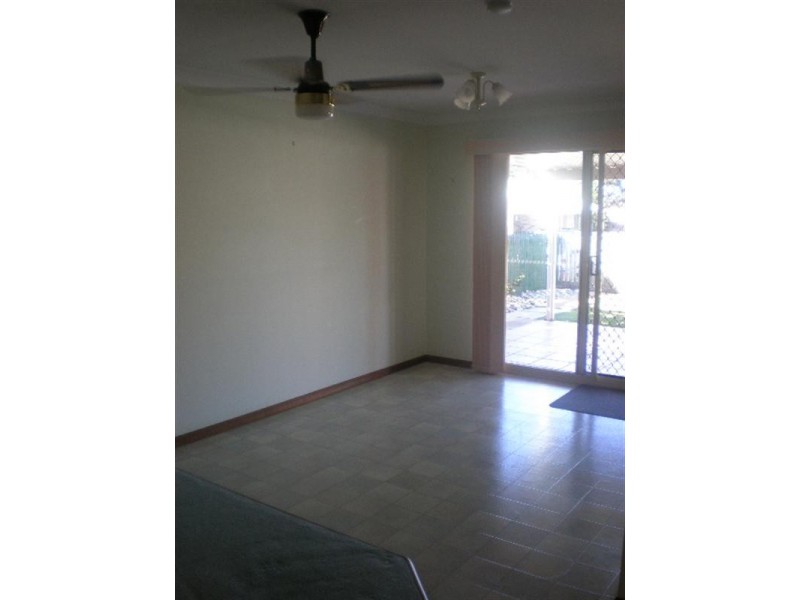 2 Roberts Street, Wellington Point QLD 4160