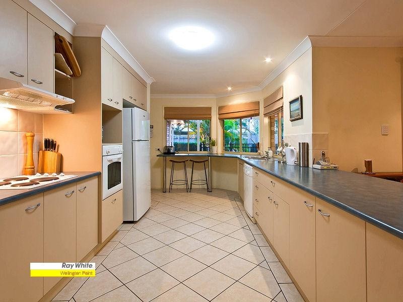 27 Pedwell Place, Birkdale QLD 4159