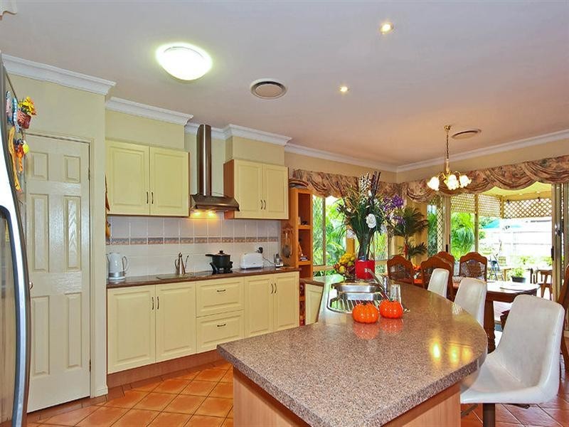 23 Helena Street, Wellington Point QLD 4160