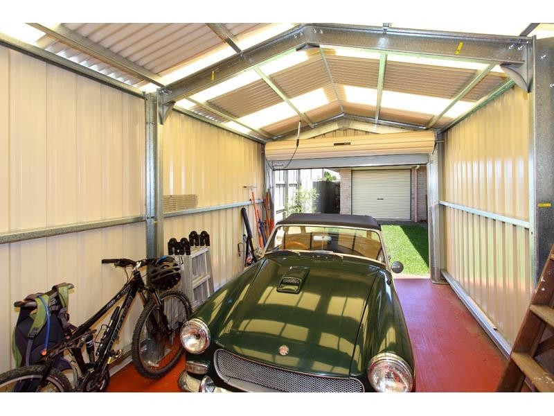 10 Johnston Avenue, Birkdale QLD 4159