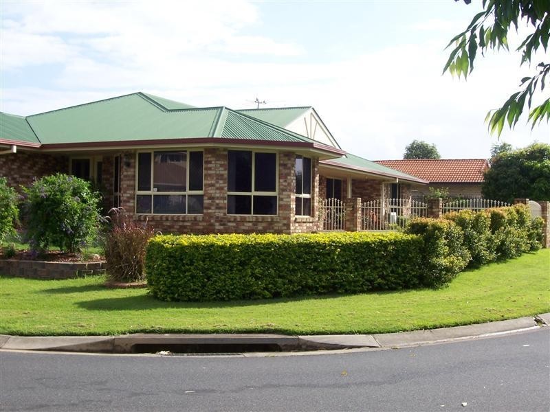 1 Helena Street, Wellington Point QLD 4160