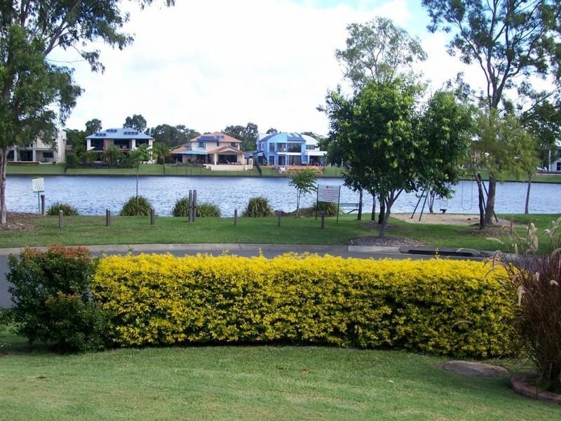 1 Helena Street, Wellington Point QLD 4160