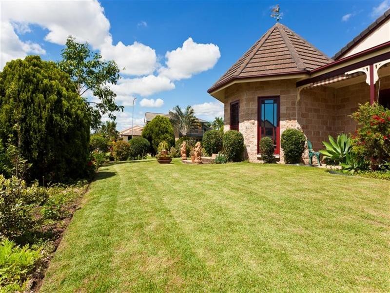 54 Mary Pleasant Drive, Birkdale QLD 4159