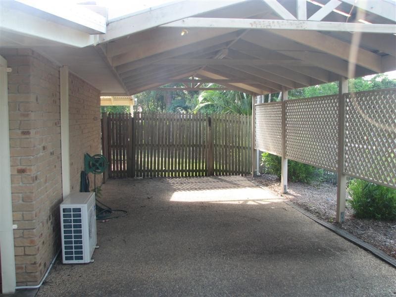 4 Fuchsia Close, Birkdale QLD 4159