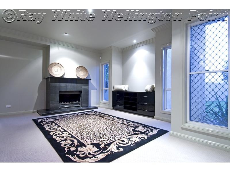 25 Downwind Court, Birkdale QLD 4159