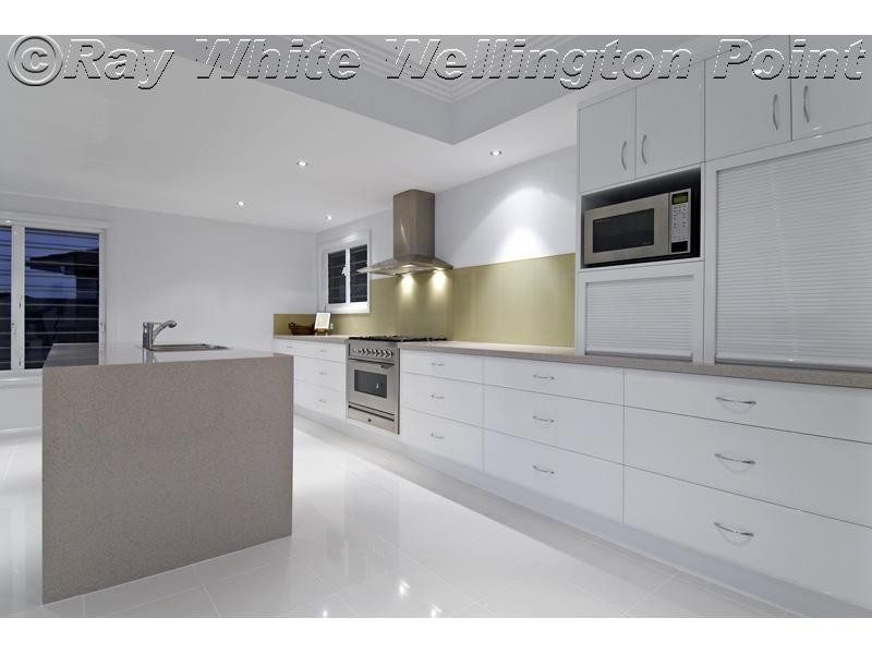 25 Downwind Court, Birkdale QLD 4159