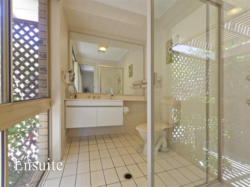 47 Agnes Street, Birkdale QLD 4159