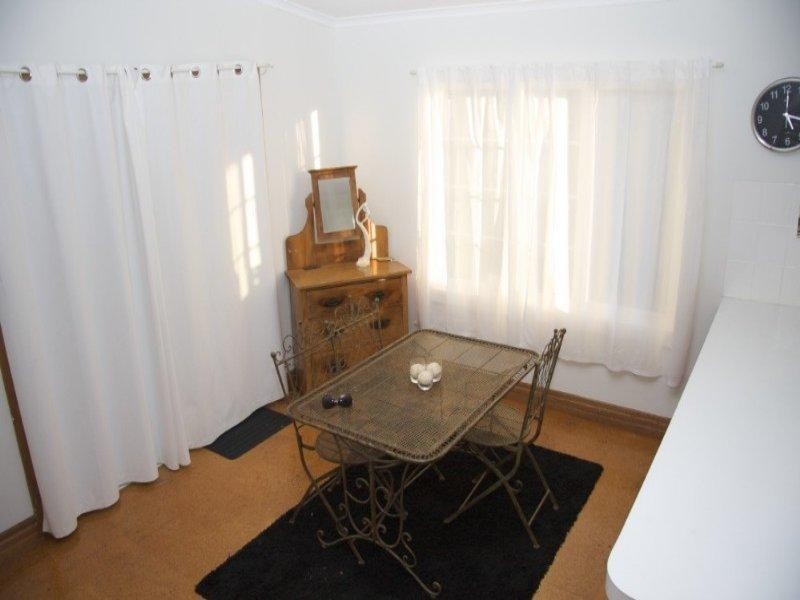 1 Court Street, Ormiston QLD 4160