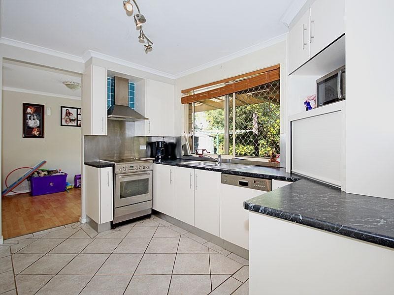 6 Euston Court, Wellington Point QLD 4160