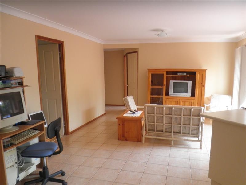 35 Manor Drive, Wellington Point QLD 4160