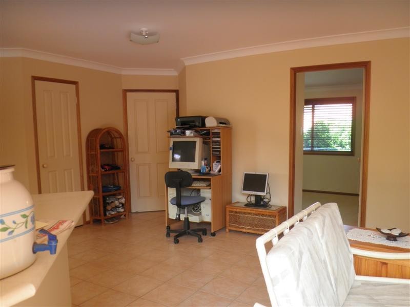 35 Manor Drive, Wellington Point QLD 4160